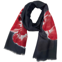 Load image into Gallery viewer, Peppermint Flower Shawl
