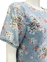 Load image into Gallery viewer, Joan Allen Floral Print Blouse
